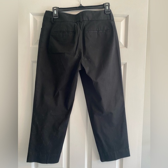 Loft Julie Black Capri Pants Size 4 - Picture 4 of 6